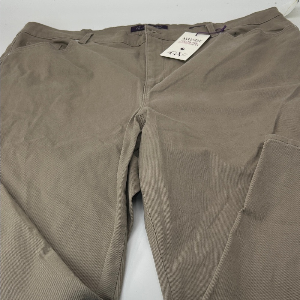 Gloria Vanderbilt Women's Tan Trousers